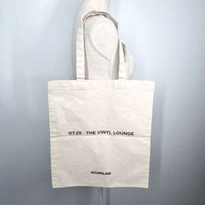 Hourglass Cosmetics 07.25 The Vinyl Lounge Pop Up Event Tote Bag Gracie Abrams
